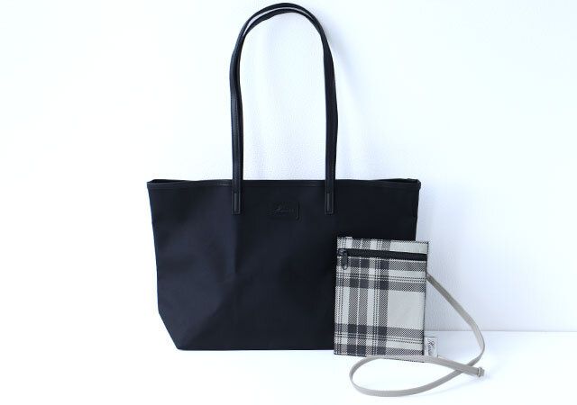 宝島社の大人のおしゃれ手帖12月号のハリスの上品トート＆ポシェット 豪華2点セット2