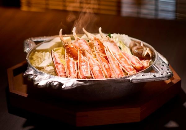 かに道楽のおもてなしの頂点が決定！「活ズワイかに」を題材に全国接客コンテスト開催