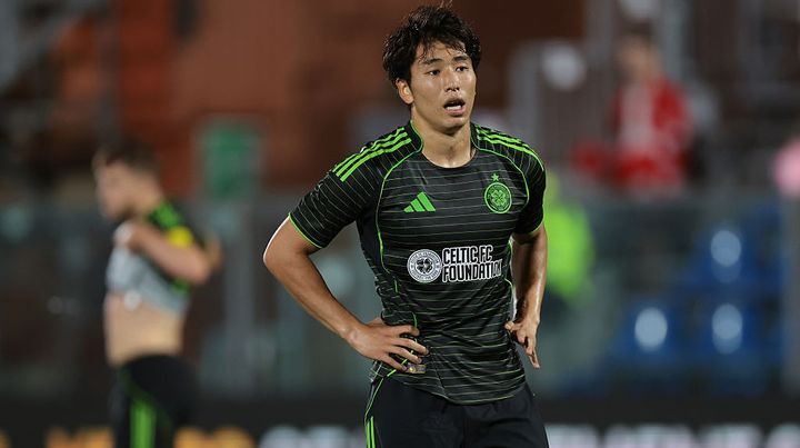 「もう終わり」スコットランド名門が19歳FWをELメンバーに登録…昨夏加入の日本人FWは登録外続く