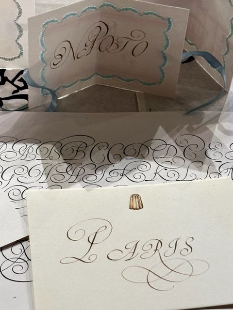 日本での素敵な出会い、カリグラファーをやっていて本当によかった！【夢見るパリ】