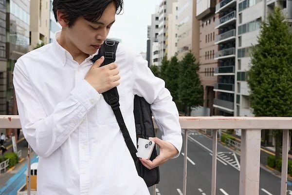 バッグの迷子問題に終止符！特許応用の「時短リュック」先行発売