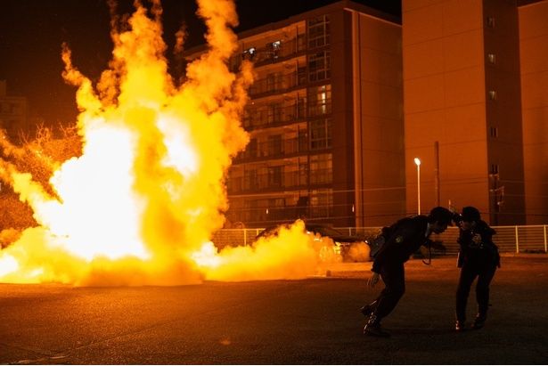 都内の“爆弾”を追う、人気ミステリー小説を実写映画化 [c]呉勝浩／講談社 [c]2025映画『爆弾』製作委員会