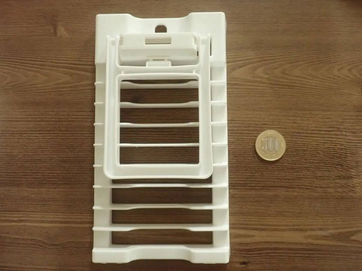 DAISO(ダイソー)：水切りディッシュスタンド