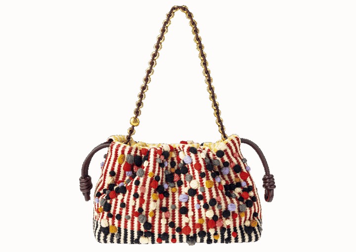 バッグ『フラメンコパース』［H20×W30×D10.5］￥649,000（ロエベ／ロエベ ジャパン クライアントサービス）