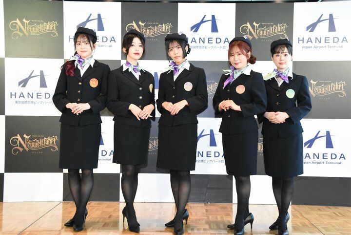 【写真・画像】「バンドリ×羽田空港」コラボ発表にRoselia登壇！オリジナル衣装で“世界への旅立ち”を語る 1枚目