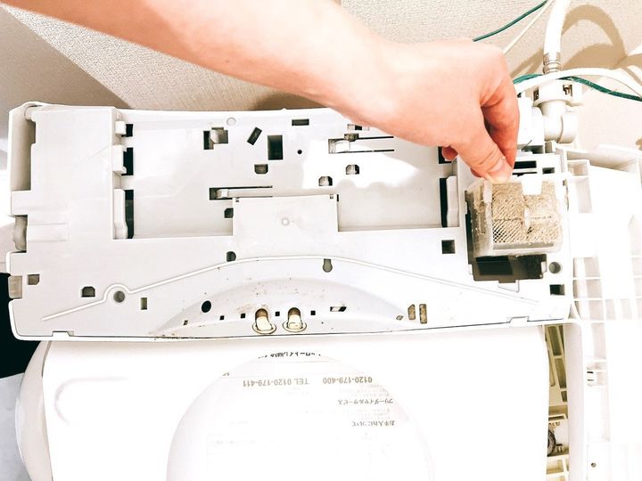 見落としがちな汚れ②脱臭フィルター