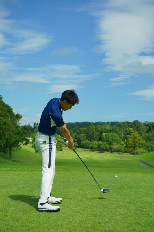 飛んで曲がらないショットは“立ち方”が超重要！パワースタンスの3つのメリット