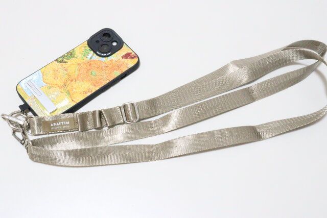 キャンドゥのスマホケース用 ベルトショルダーストラップ ベージュ5