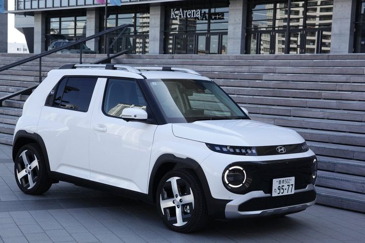 インスターに実際に乗ってみると、その静かさに驚かされる