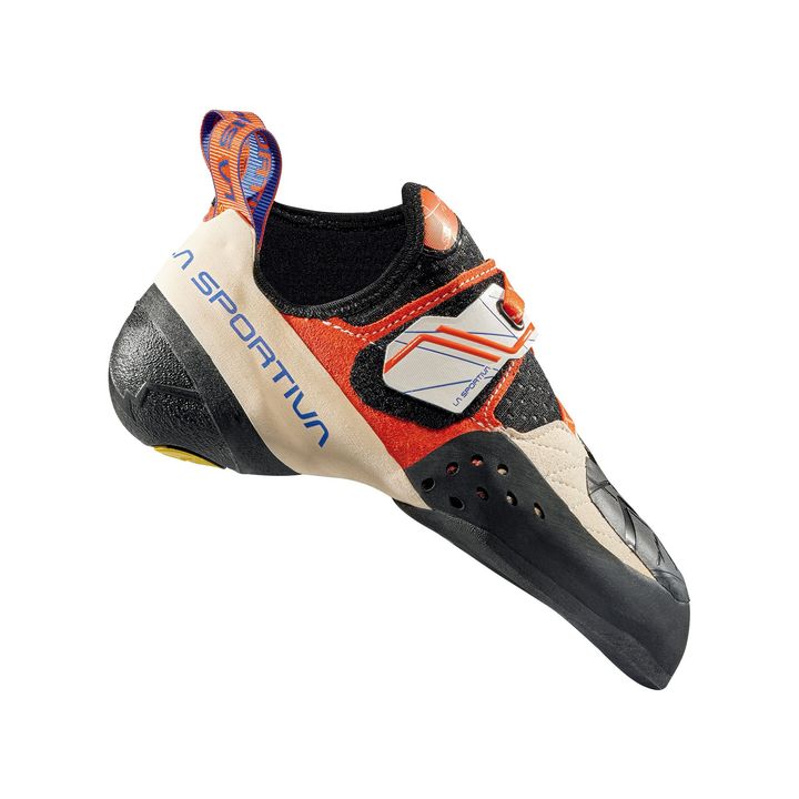 シューズ ￥30,800／LA SPORTIVA（スポルティバジャパン）