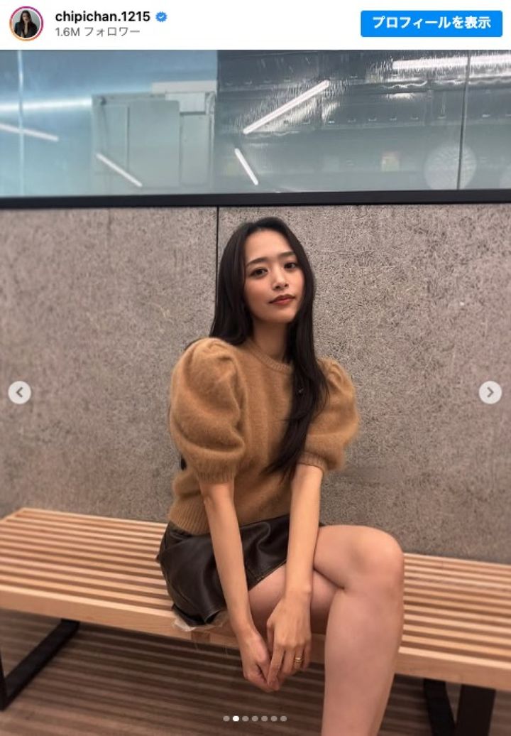 近藤千尋の秋服コーデ ※「近藤千尋」インスタグラム width=