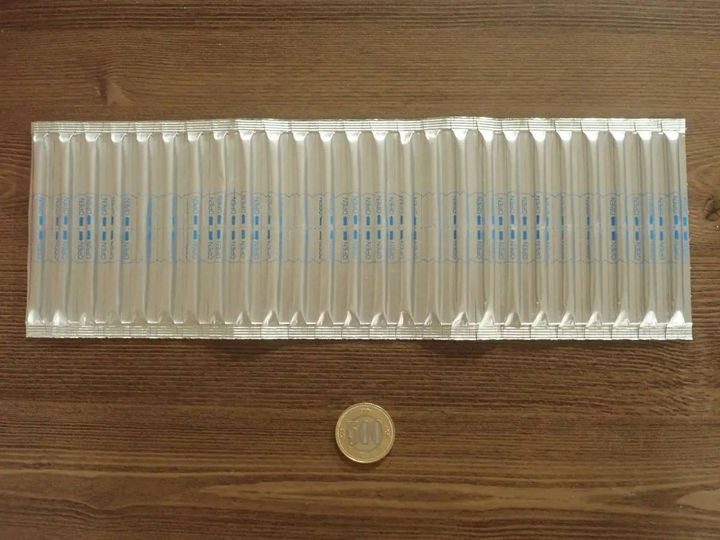 DAISO(ダイソー)：ぬれてる綿棒25本 1本包装