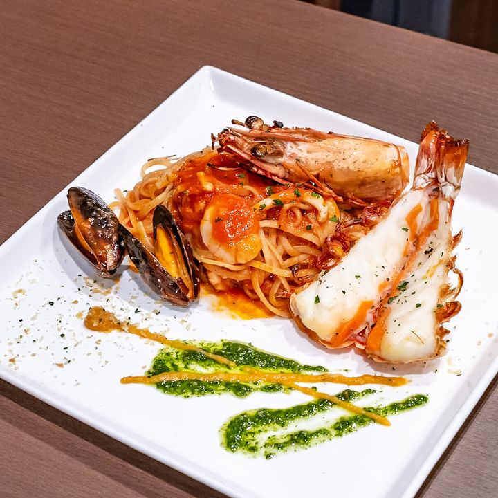 ハウステンボス／ピノキオ「天然大海老のトマトソースリングイネ」