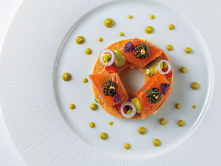 京橋『Dominique Bouchet Tokyo』の料理の一例