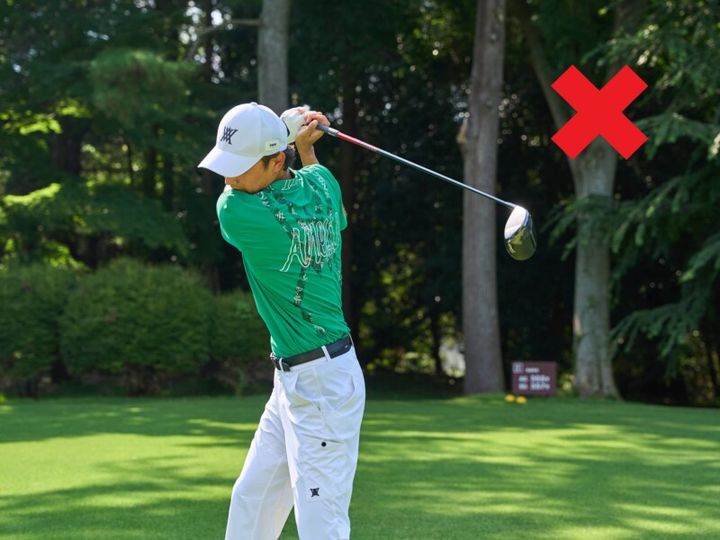 脱オーバースイングのコツは「下半身」にあり！切り返しのポイントは？