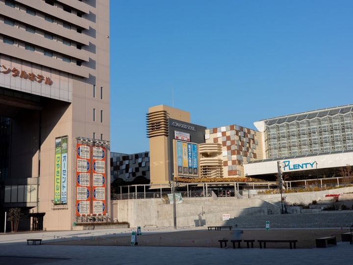 大東建託は、兵庫県に住む20歳以上の男女を対象に居住満足度調査を行い、「いい部屋ネット 住み続けたい街ランキング2025＜兵庫県版＞」として発表しました。兵庫県民が選ぶ「住み続けたい街（駅）」ランキングの2位は「西神中央」、1位は？