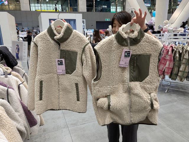 2タイプのデタッチャブルボアスタンドジャケット