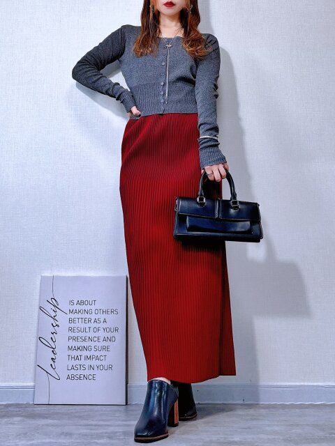 こっくり秋色でつくるエレガントスタイル