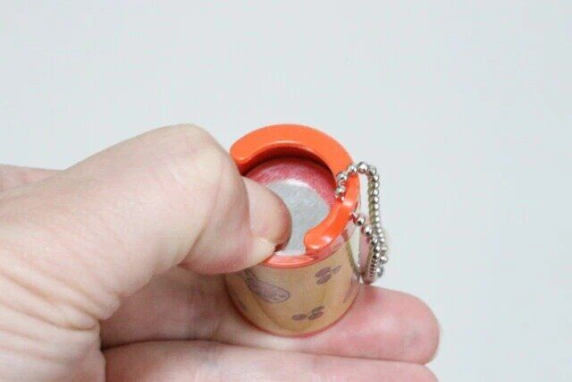 キャンドゥ 100円玉コインケース レトロ 仕組み