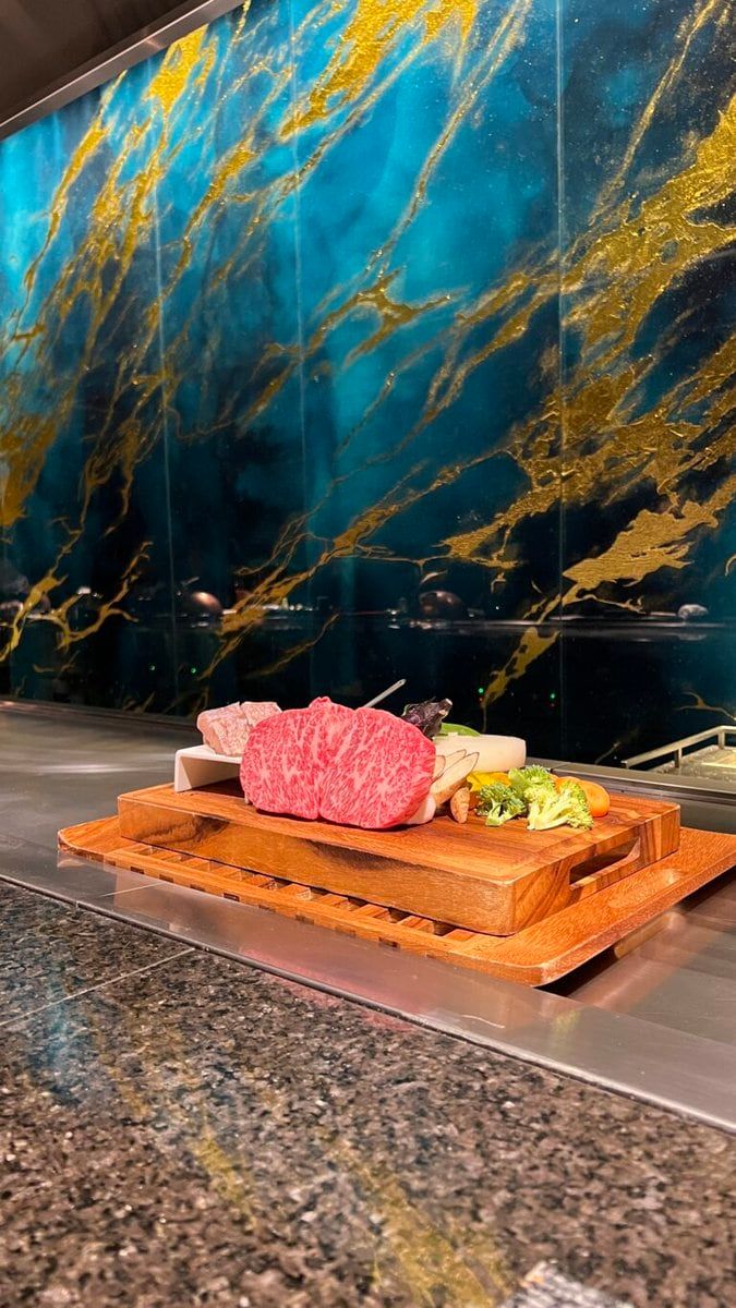 「サンクチュアリコート琵琶湖 ベネチアンモダンリゾート」のディナーの鉄板焼き