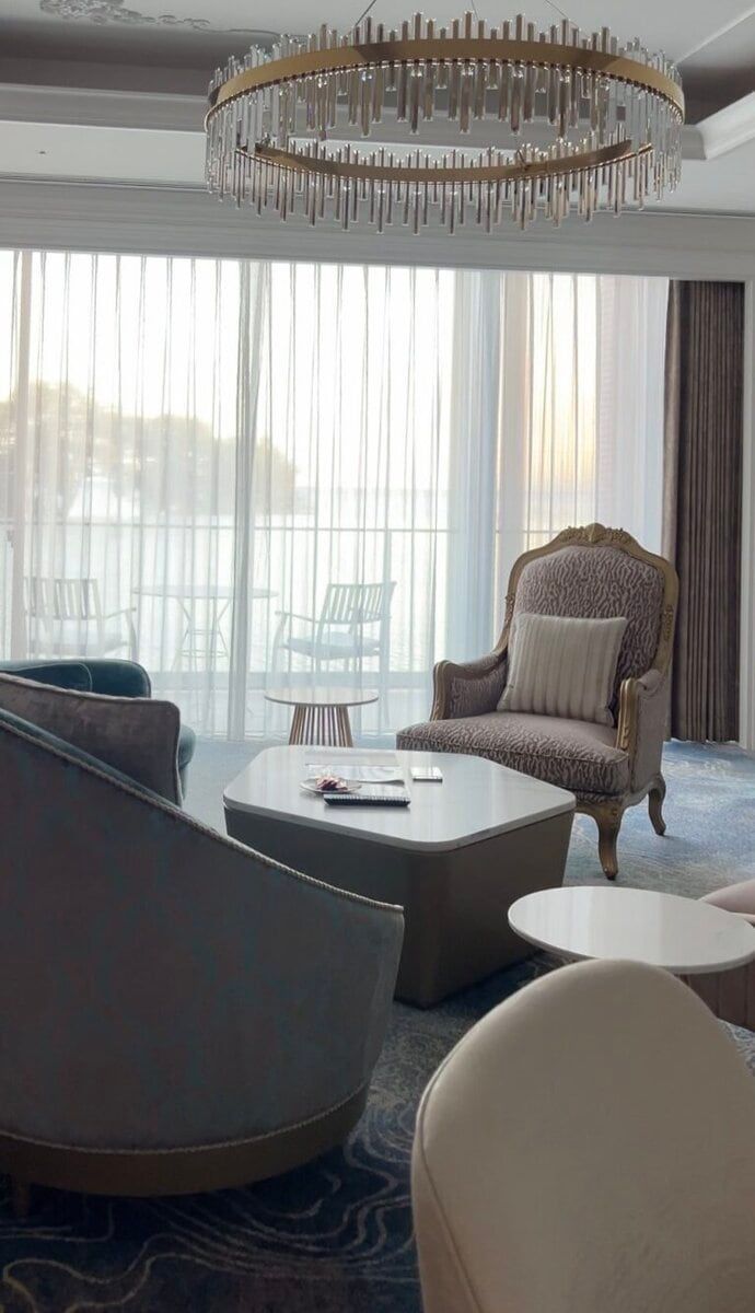 「サンクチュアリコート琵琶湖 ベネチアンモダンリゾート」の客室から眺める琵琶湖