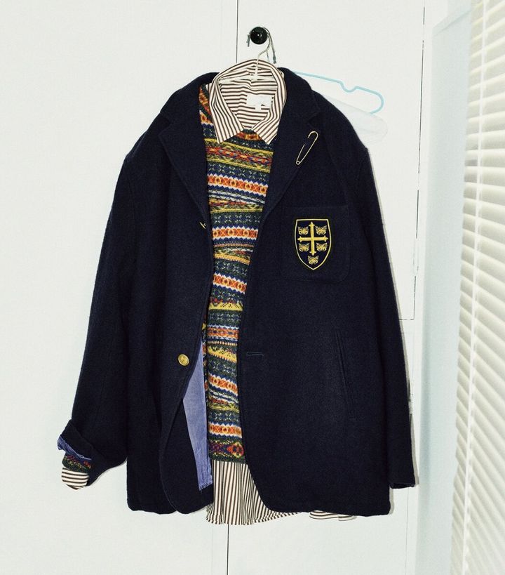 ニードルズのブレザー、カネマサフィルのドレスシャツ、こーへんのフェアアイル柄ニット