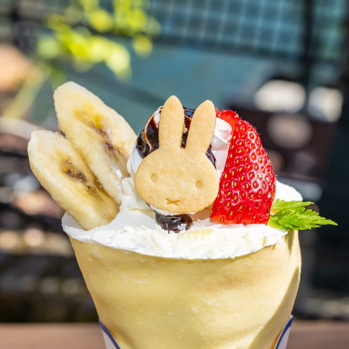 ミッフィーのバナナいちごクレープ アップ