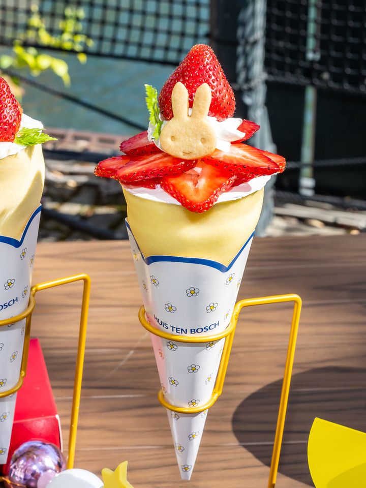 ミッフィーのいちごクレープ