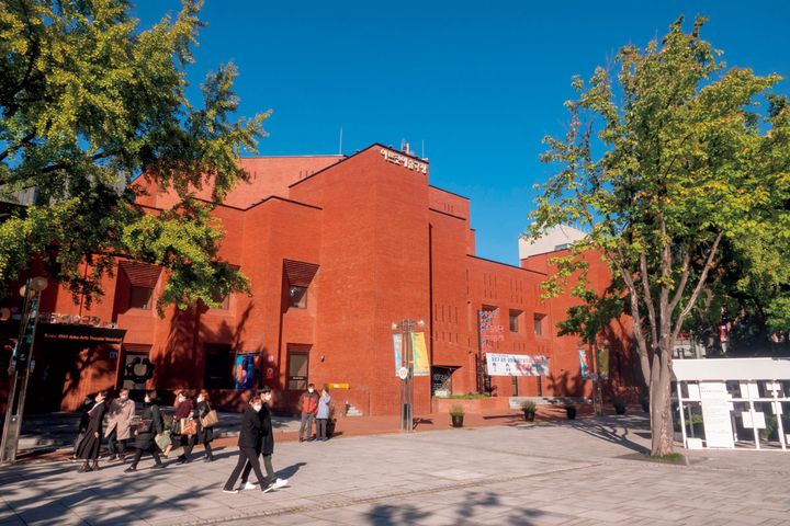 アルコ芸術劇場