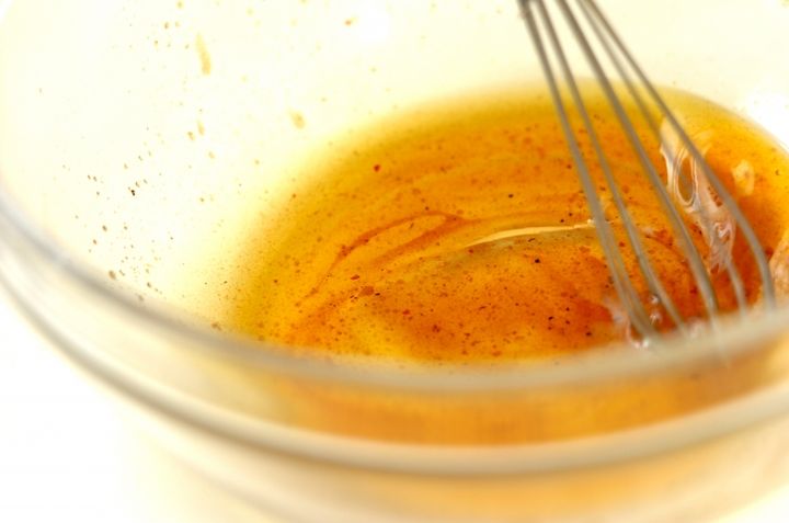 白菜とカマボコの和風コールスローの下準備2