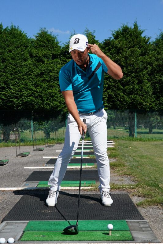 飛距離アップしたいときは打つ前に「回転ジャンプ」してみよう