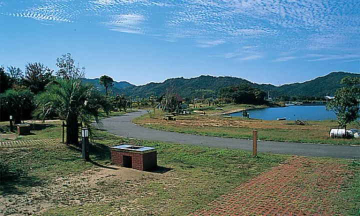 冬キャンプの寒さ対策！ファミリーキャンプにおすすめのブランケット6選