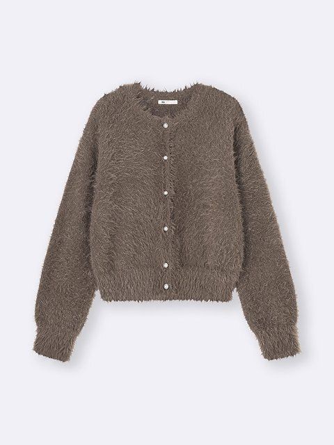 GUのシャイニークルーネックカーディガン