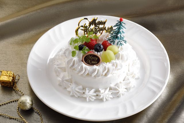 クリスマスケーキ（ホワイトクリーム）