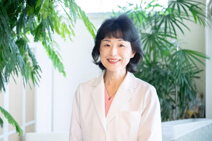 「いつまでも元気で美しい人」と「気づいたらおばあちゃんっぽい人」の分岐点は？ 50歳女性が知っておきたい10年後に後悔しない食べ物と栄養のこと【医師が解説】