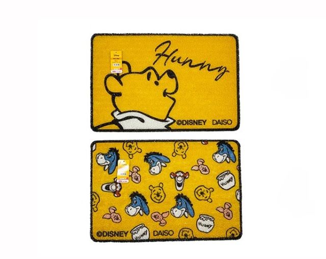 ダイソー ＰＶＣマット、（くまのプーさん）４０ｃｍ×６０ｃｍ