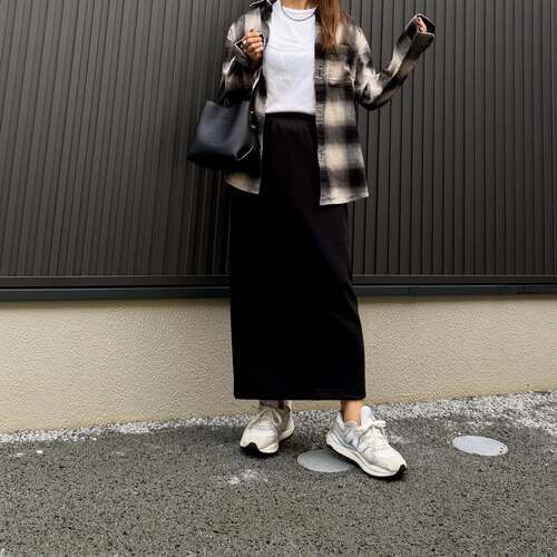 UNIQLOのスカート4