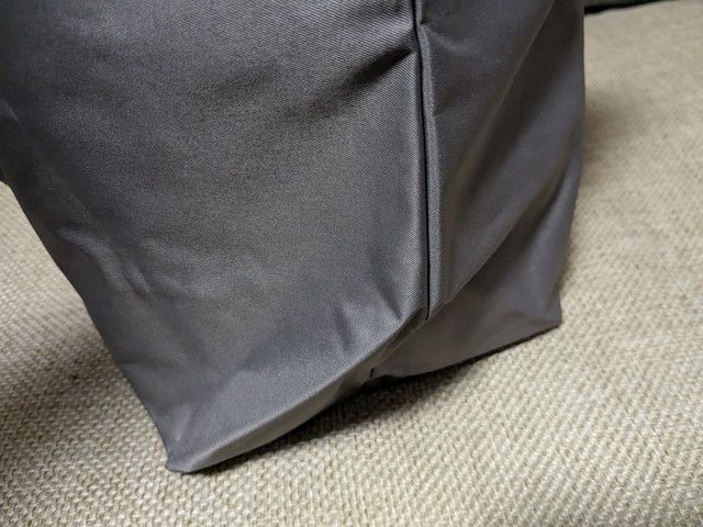 トートのマチ部分のディテール