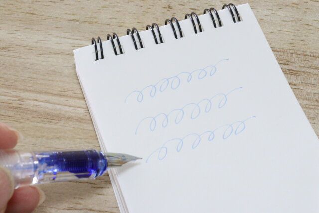 コンバーター式万年筆 スタンダード 筆記