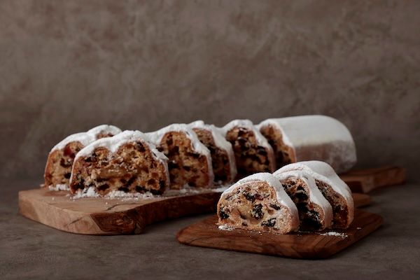 ドイツ製菓マイスターが作る年に一度の特別な逸品「マイスターシュトレン」販売開始