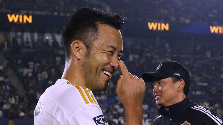 「たまらん写真」37歳元日本代表主将、日本を代表するバンドマンとの会食が話題