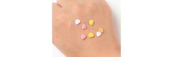 シュガーの数は7枚と、保湿力の高い乳液の割にベタつき感は少なめ。こっくりしているけれど、浸透がいいのかも。