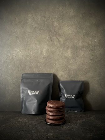 東京・南麻布に隠れ家的ショコラトリーが誕生！チョコと焼き菓子で“大人の贅沢”を堪能