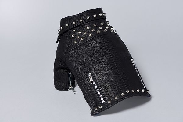 宮城県気仙沼のサメを活用したペットフードとペット用サメ革ジャケット新発売