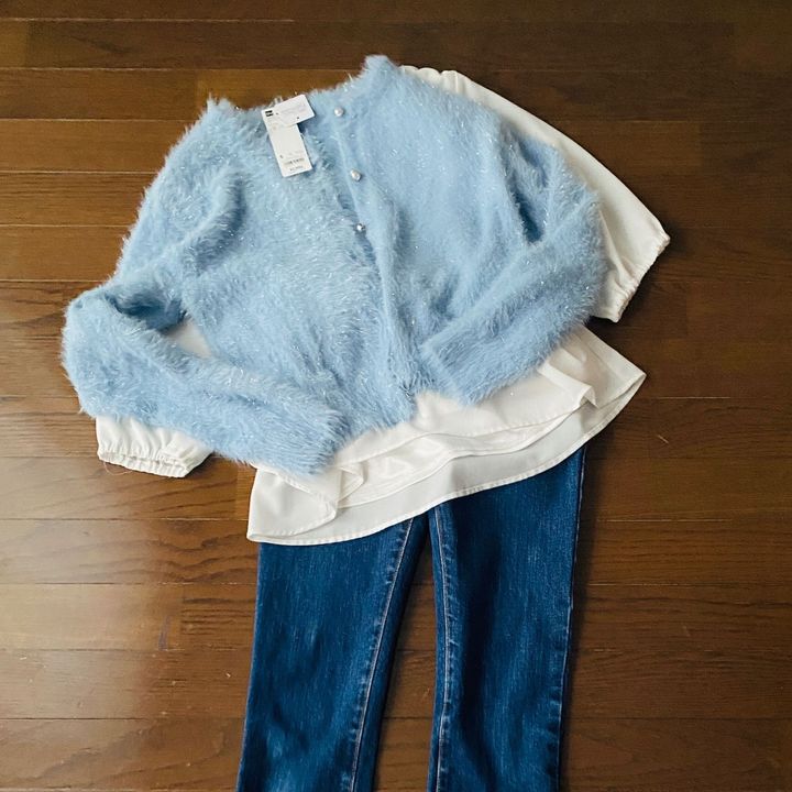 【GU】パール調ボタンがゴージャス！ 軽くてあったか、着膨れしないショート丈♡一枚欲しくなる！