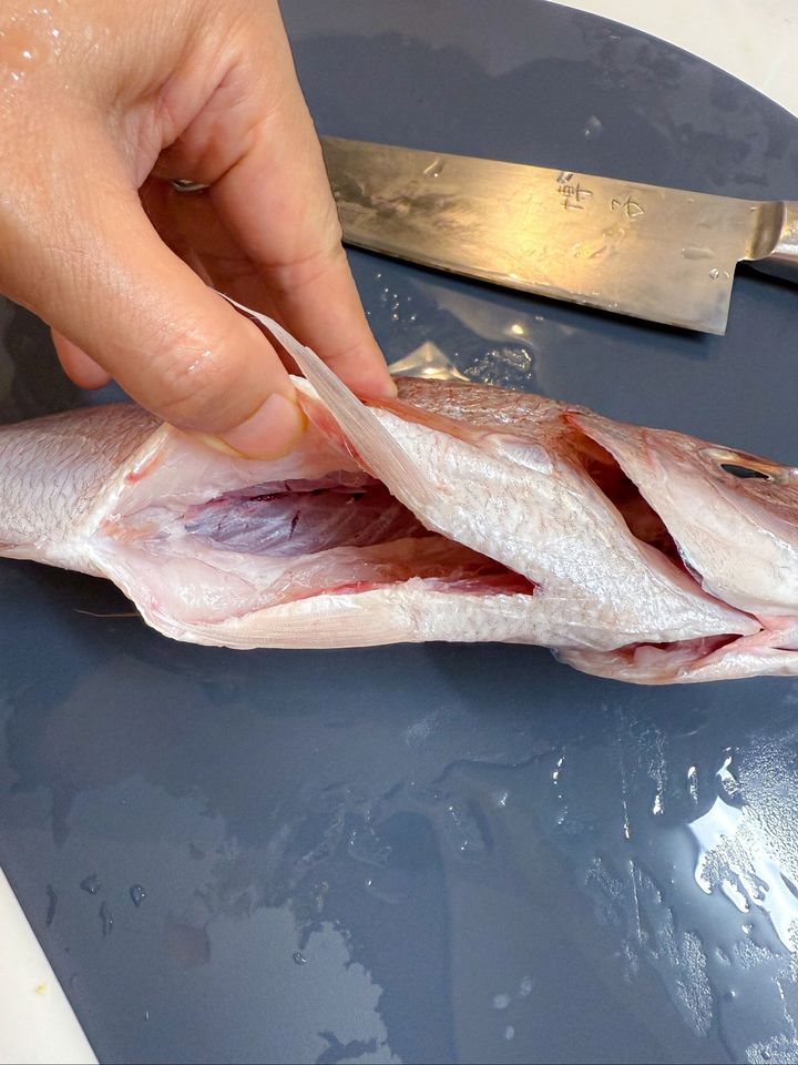 【ご近所で天然魚クエスト】天然vs養殖（お刺身＆ホイル焼き）