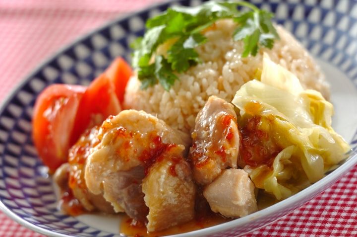 炊飯器で2品作れる！海南風チキンライス