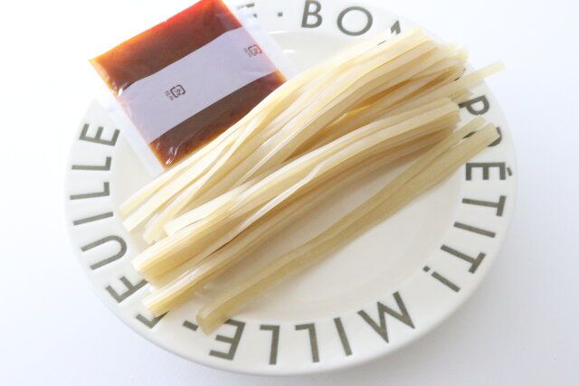 ダイソーの韓国キムチチゲ麺の内容