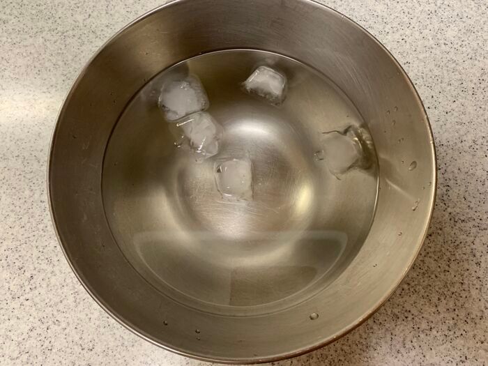 スーパーの『お刺身』食べるの待って！