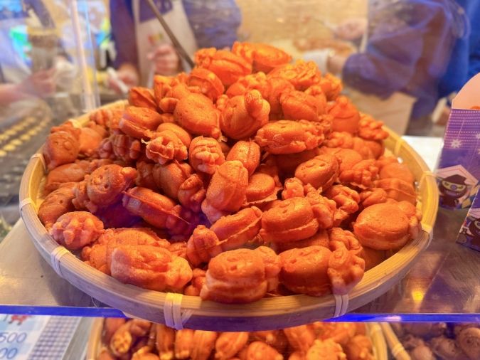 柴田産業 presents クリスマスマーケット in 光の街・博多 ベビーさんちゃんカステラ